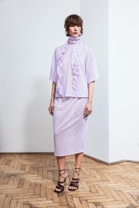 OH MY BERRY! IT'S A LILAC T-SHIRT